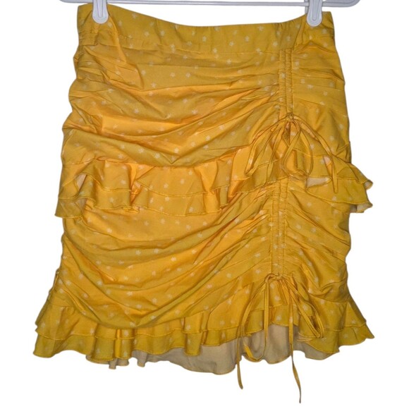 Tiger Mist Yellow Skirt NEW with Tags Flowers Size Large - Picture 1 of 6